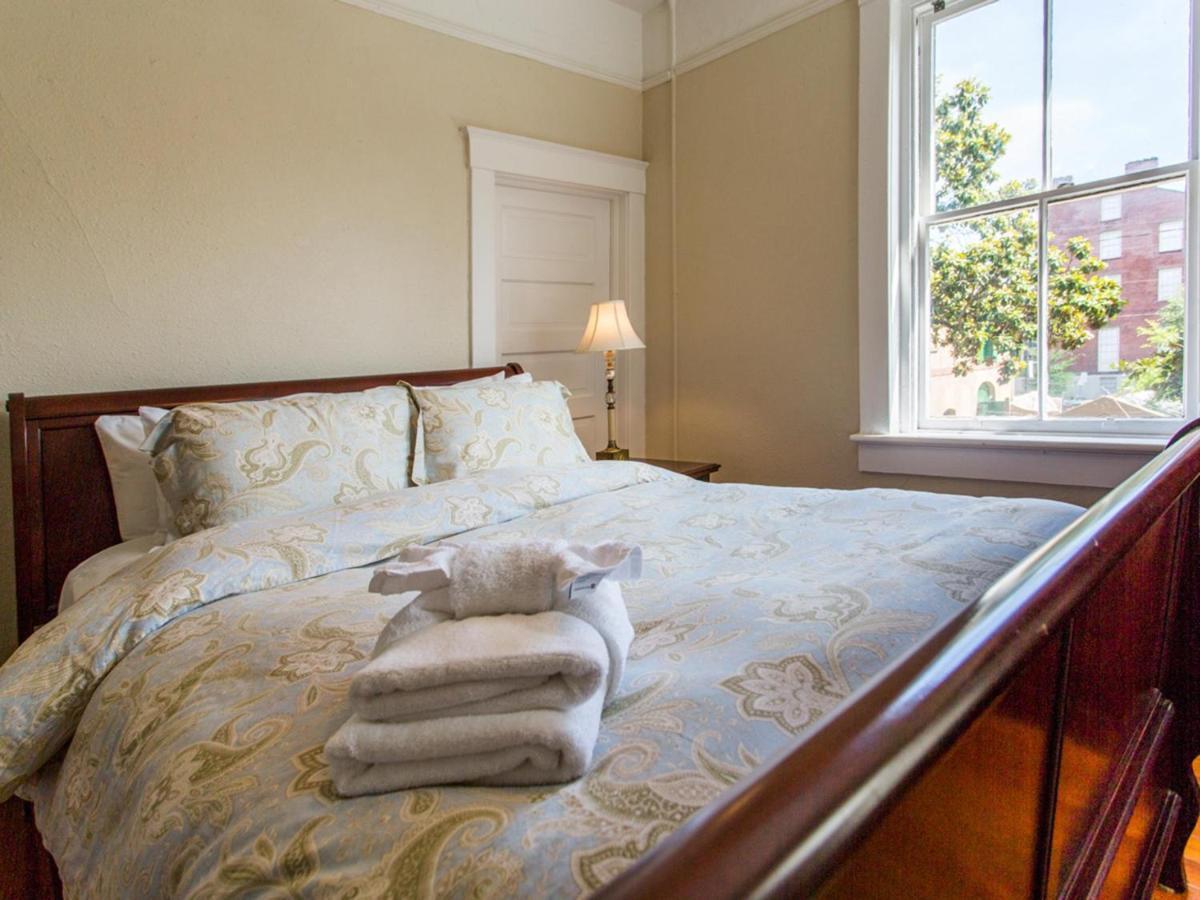 Linda'S On Lincoln Apartment ซาวานนาห์ ภายนอก รูปภาพ
